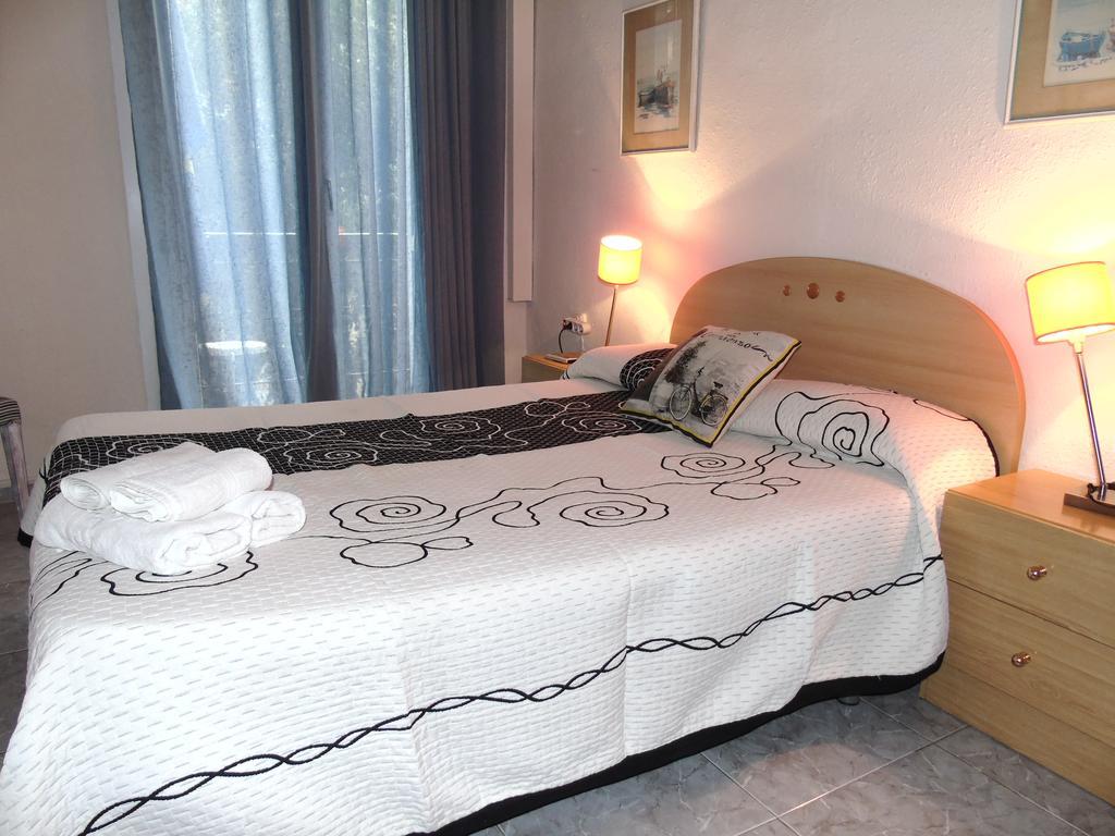 Hostal Aribau Barcelone Chambre photo