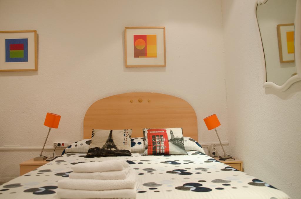 Hostal Aribau Barcelone Chambre photo