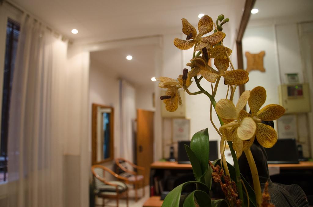 Hostal Aribau Barcelone Chambre photo