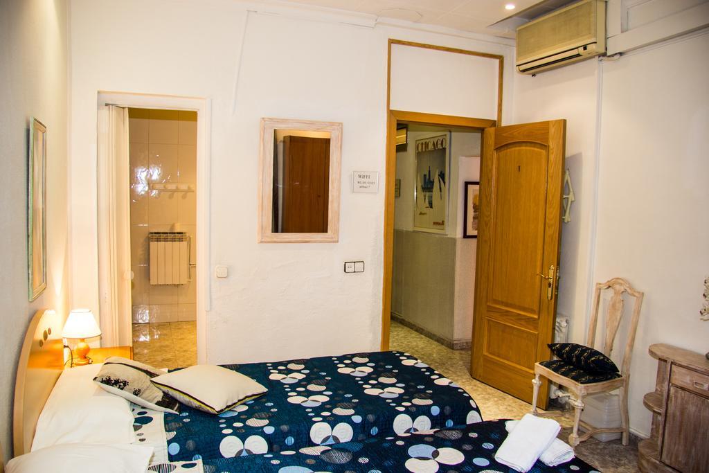 Hostal Aribau Barcelone Extérieur photo
