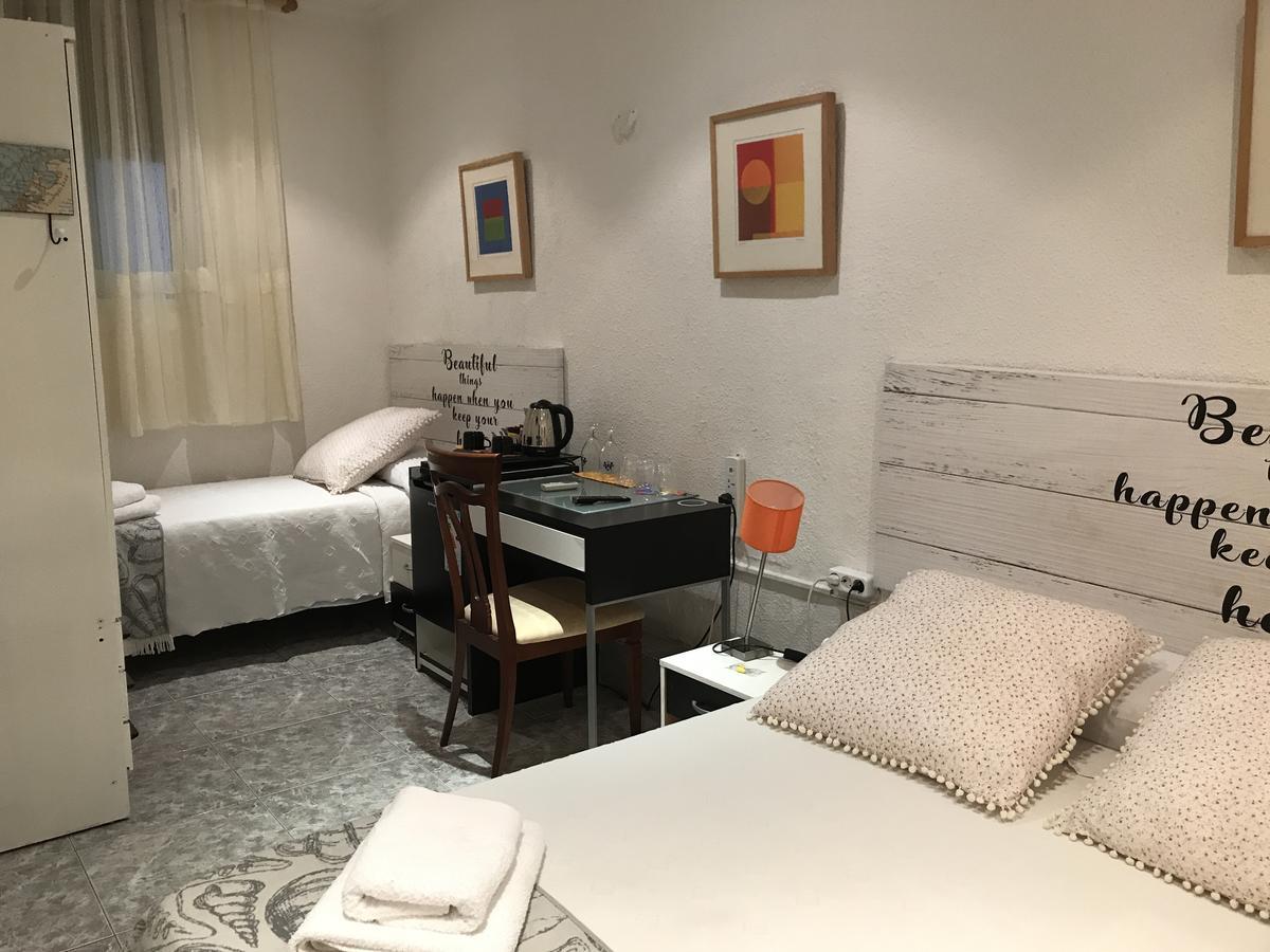 Hostal Aribau Barcelone Extérieur photo
